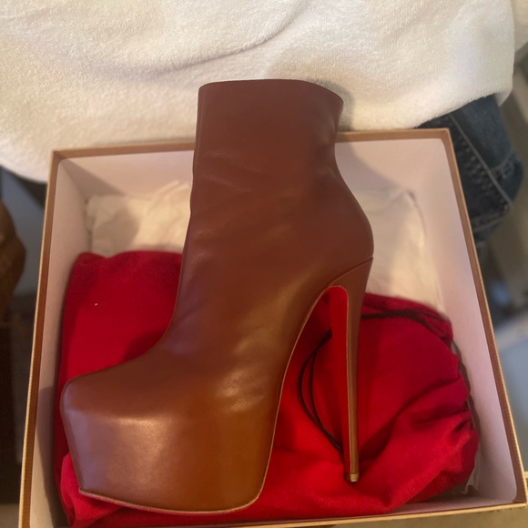 Christian Louboutin Daff Booty. CLASSIC ITEM. Hard to find!